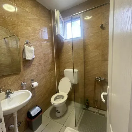 Apartments&rooms Left River 2* Belgrade